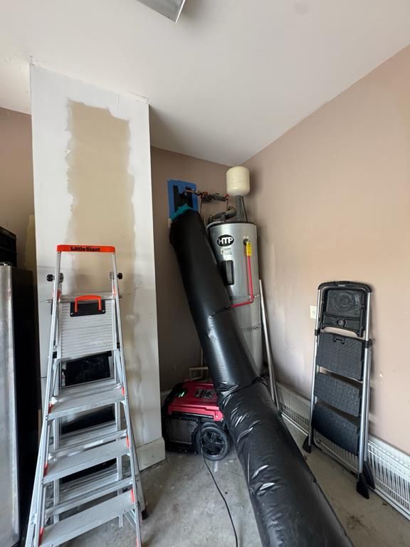 Drying equipment set up during water damage restoration in Myrtle Beach, SC